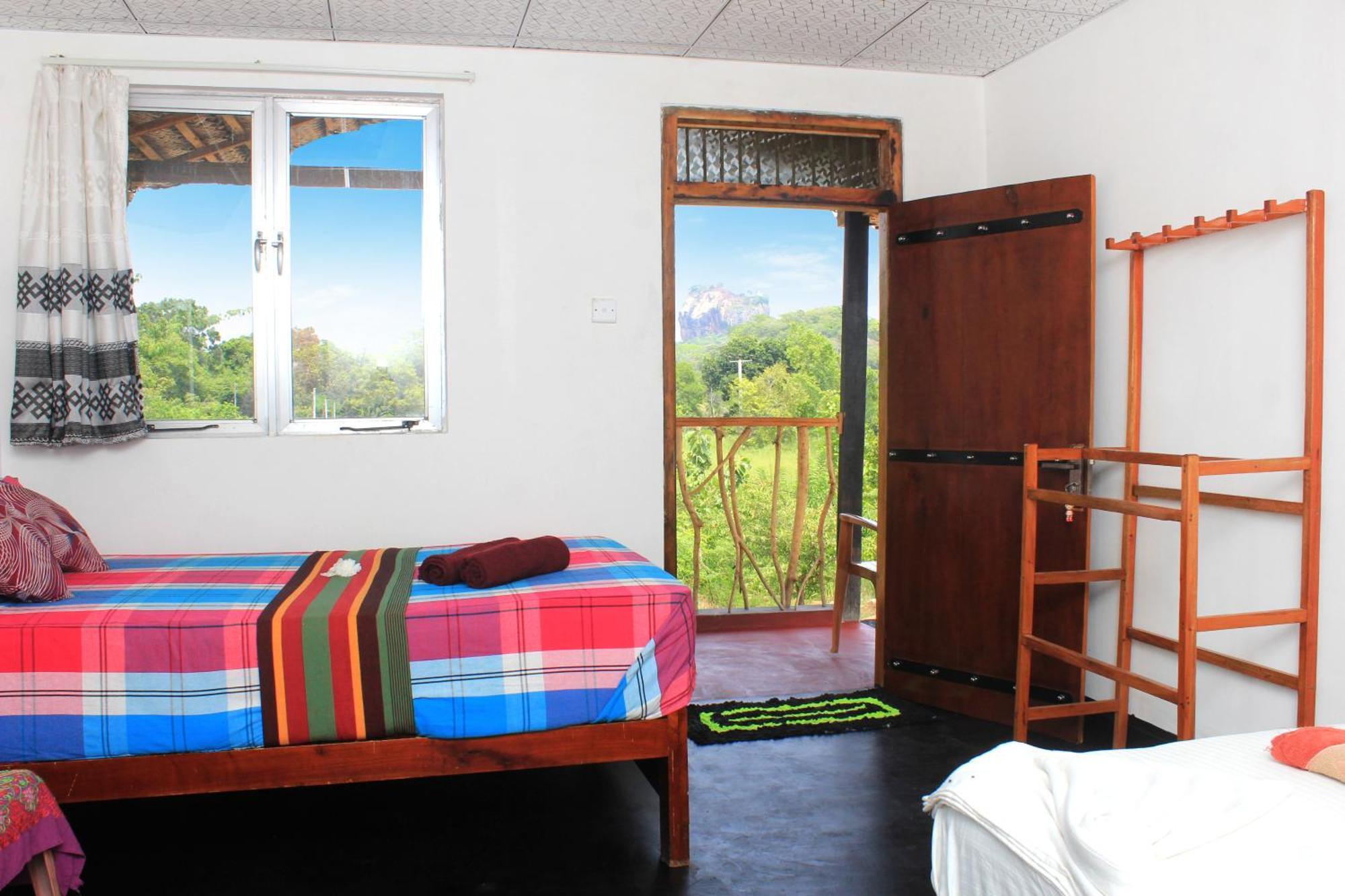 Sigiri Gayani Home Stay Sigiriya Exteriör bild