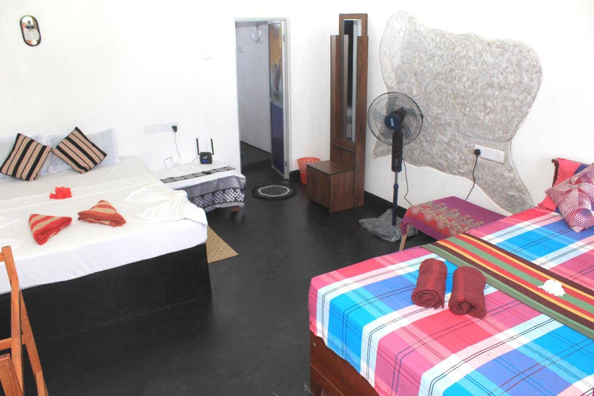 Sigiri Gayani Home Stay Sigiriya Exteriör bild